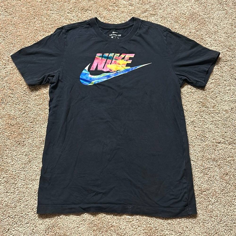 NIKE Tee